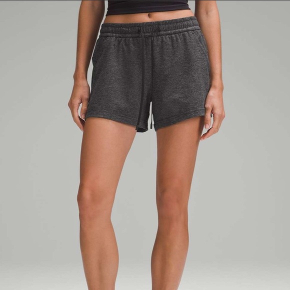 ❤️ Lululemon Soft Jersey Relaxed-Fit MR Short 4